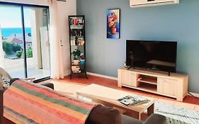Lovely Sea Views, Conservation Park Walk, Free Parking, Laundry, Wifi And Netflix
